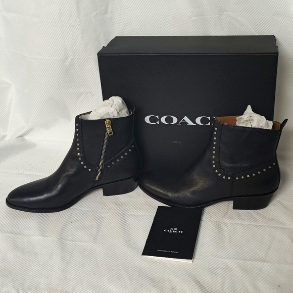 Coach Eva Stacked Black Leather Booties Size 7B - Picture 3 of 8
